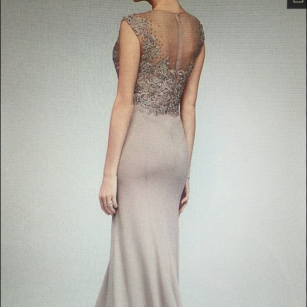 Cachet Size 8 dress.